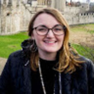 Meet your Posher, Caitlin